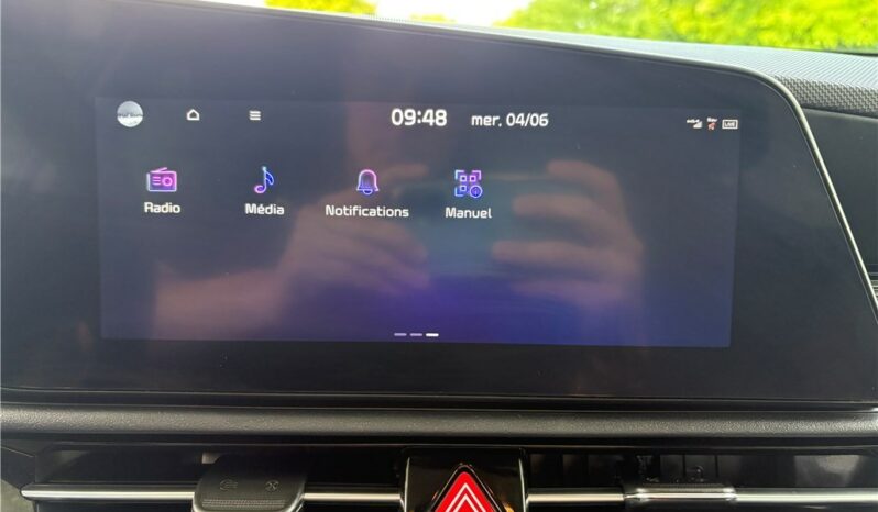 
								Kia Niro full									