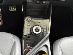 
										Kia Niro full									