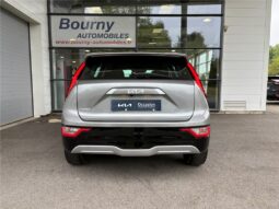 
										Kia Niro full									