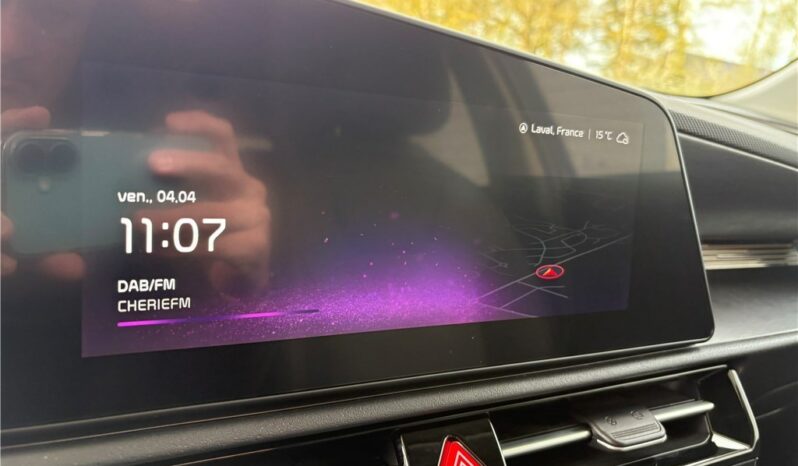 
								Kia Niro full									
