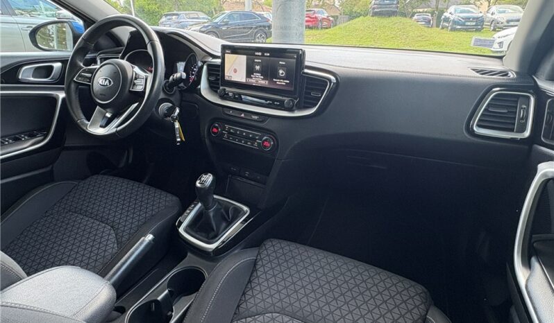 
								Kia CEED full									