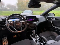 
										Kia CEED full									