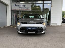 
										Kia Niro full									