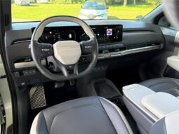 
										Kia EV3 full									