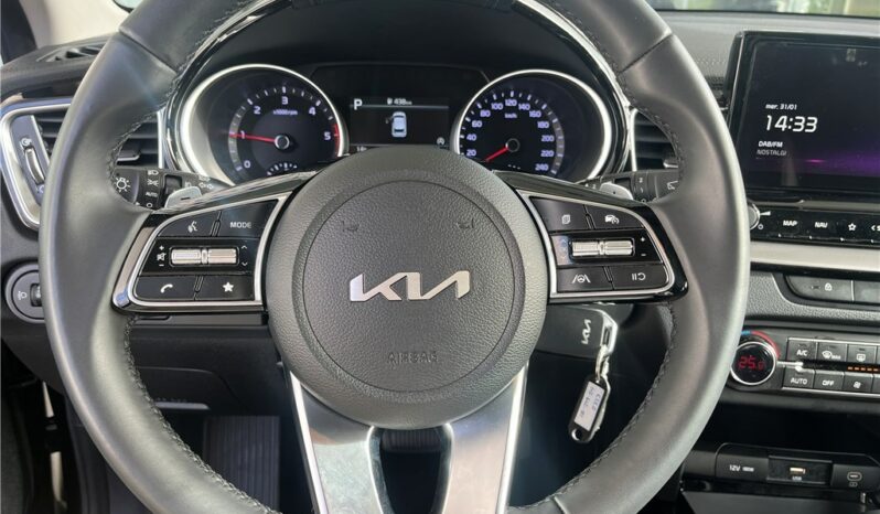 
								Kia CEED full									