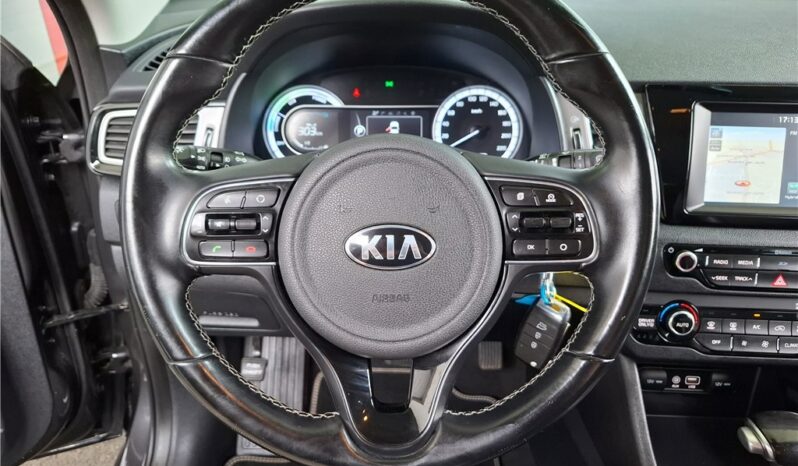 
								Kia Niro full									