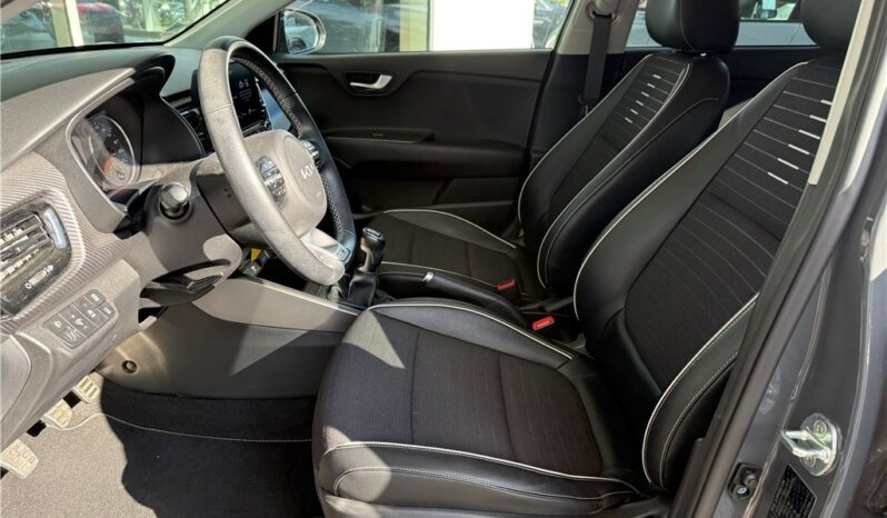 
								Kia Rio full									