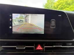 
										Kia Niro full									