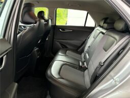 
										Kia Niro full									