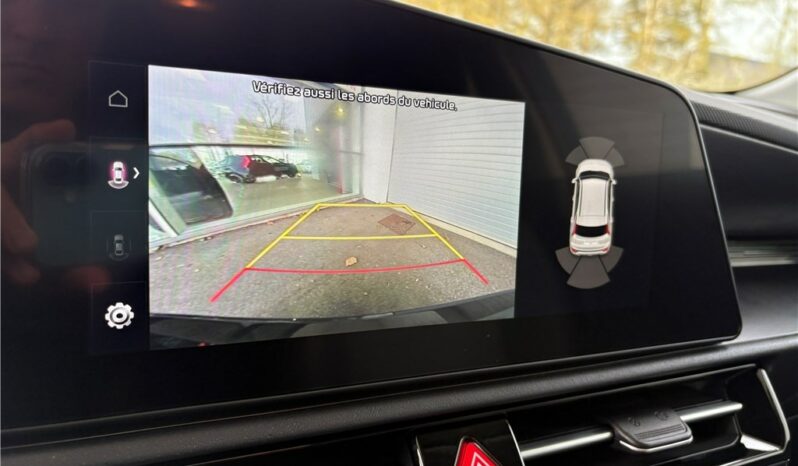
								Kia Niro full									