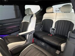 
										Kia EV9 full									