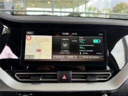 
										Kia Niro full									