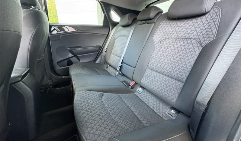 
								Kia CEED full									