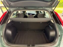 
										Kia Niro full									