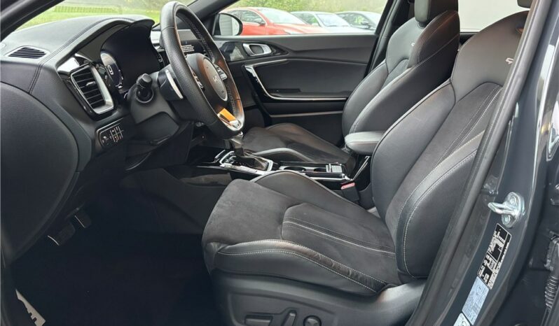 
								Kia CEED full									
