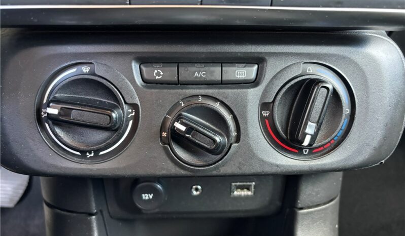 
								Citroën C3 full									
