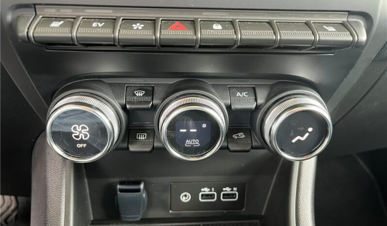 
								Mitsubishi ASX full									