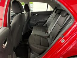 
										Kia Rio full									