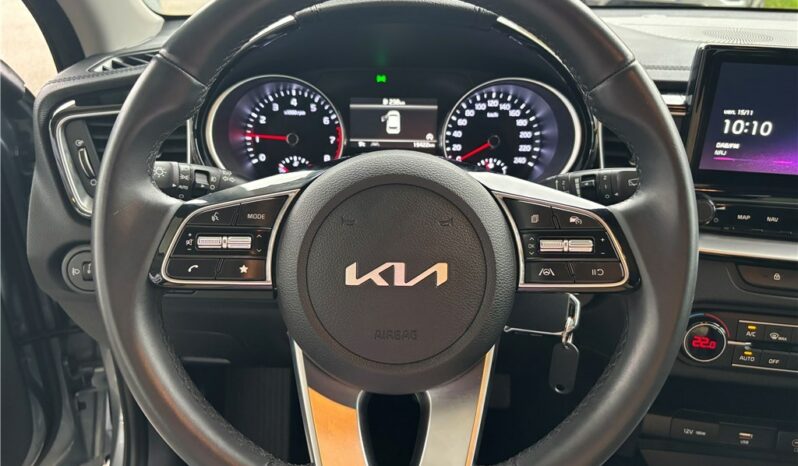 
								Kia CEED full									