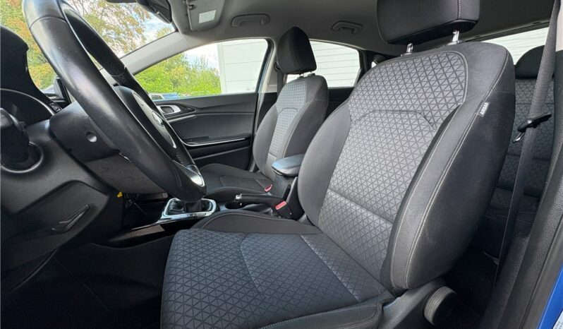 
								Kia CEED full									