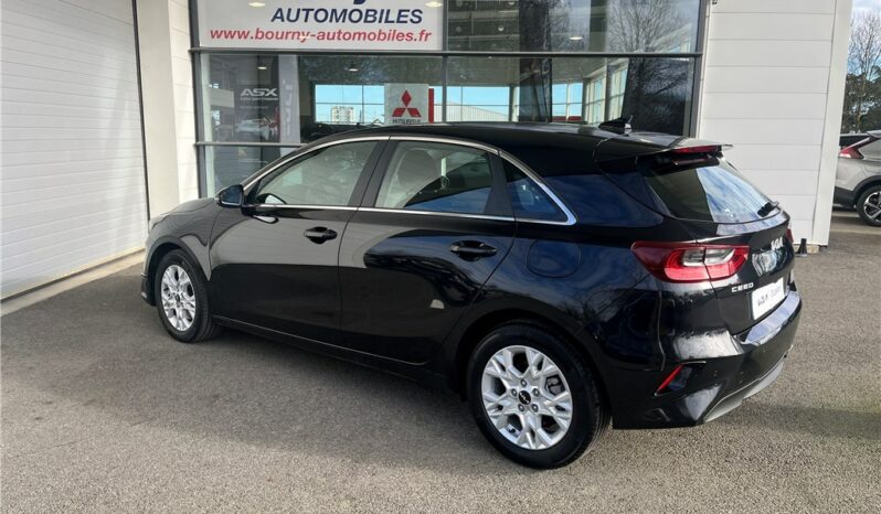 
								Kia CEED full									