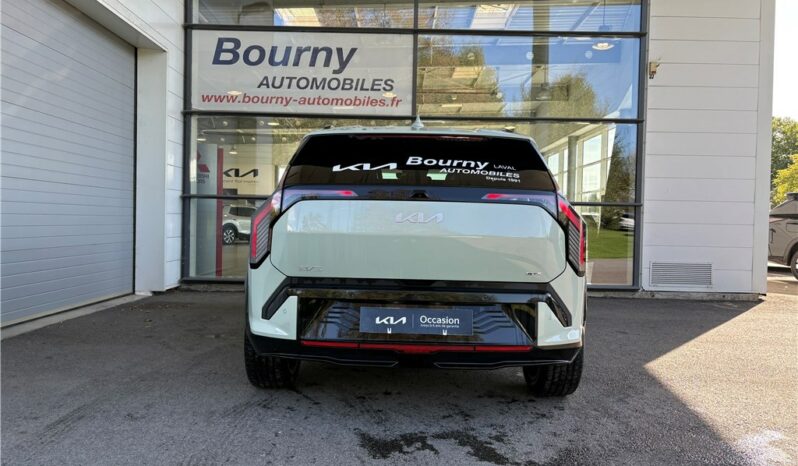 
								Kia EV3 full									