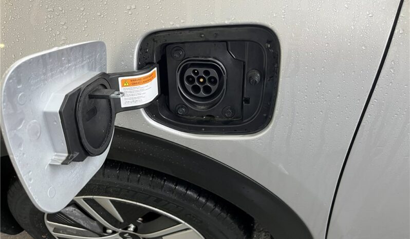 
								Kia Niro full									