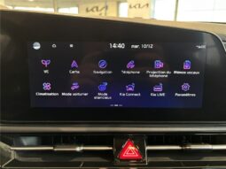 
										Kia Niro full									