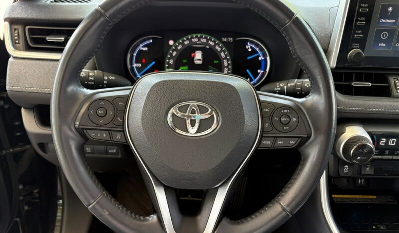 
								Toyota RAV4 full									