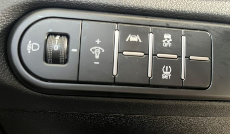 
								Kia CEED full									