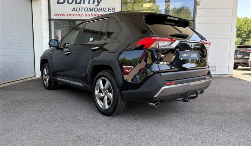 
								Toyota RAV4 full									
