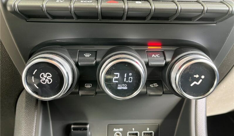 
								Renault Captur full									
