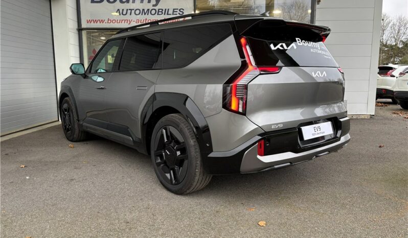 
								Kia EV9 full									