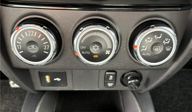 
								Mitsubishi ASX full									