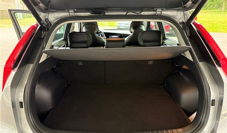 
								Kia Niro full									
