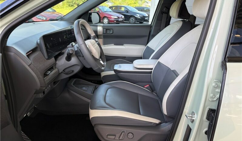 
								Kia EV3 full									
