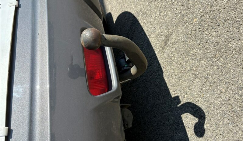 
								Ssangyong Tivoli full									