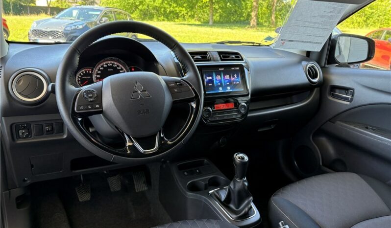 
								Mitsubishi Space Star full									