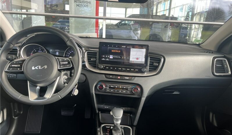 
								Kia CEED full									