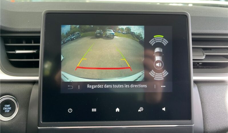 
								Renault Captur full									