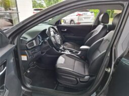 
										Kia Niro full									