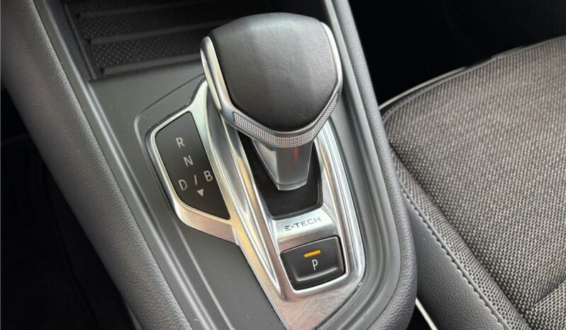 
								Renault Captur full									