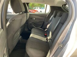 
										Peugeot 208 full									