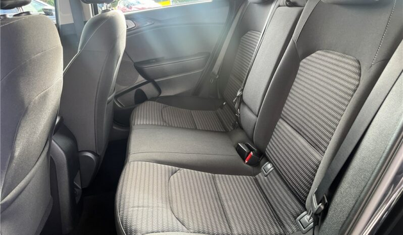 
								Kia CEED full									