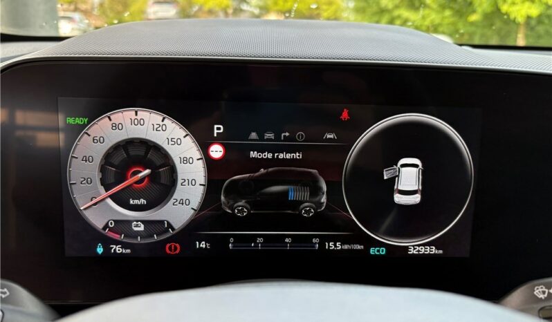 
								Kia Niro full									