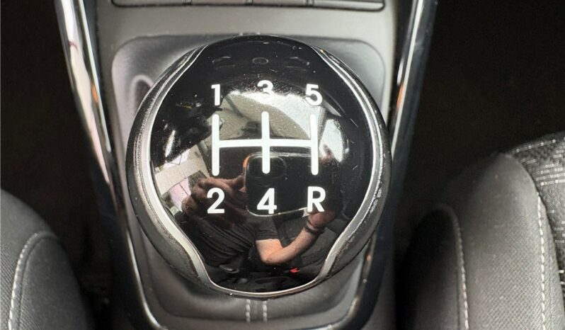 
								Kia Rio full									