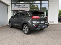
										Kia Niro full									
