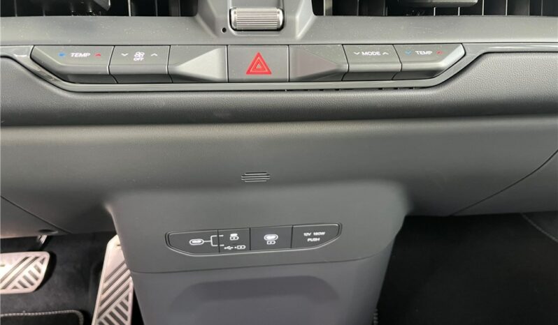 
								Kia EV9 full									