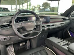 
										Kia EV9 full									