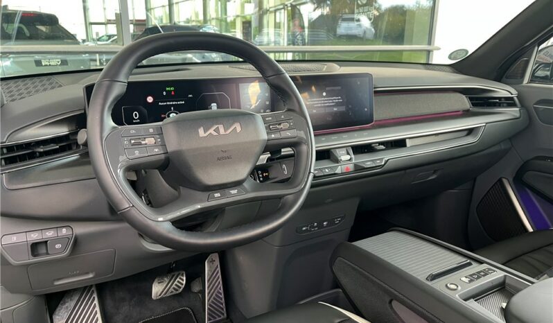 
								Kia EV9 full									
